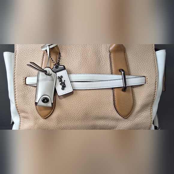 Coach 1941 Shadow Carryall V5 Beechwood Satchel (68005) - Picture 4 of 12